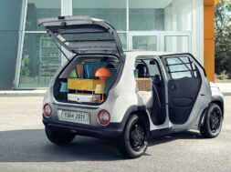 Hyundai-Casper-Van-1