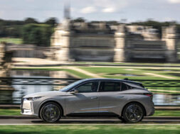 DS4 1.5 BlueHDi/130 EAT8 Perfomanse Line+