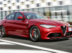 alfa romeo giulia qv