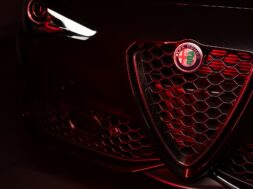 2023-Alfa-Romeo-Giulia-And-Stelvio-Estrema-15