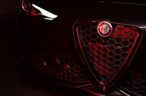 2023-Alfa-Romeo-Giulia-And-Stelvio-Estrema-15