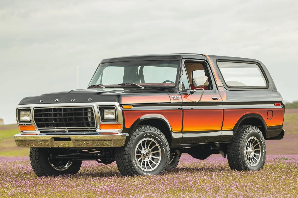 AR pijaca klasika: „Big“ Ford Bronco s modernom mehanikom