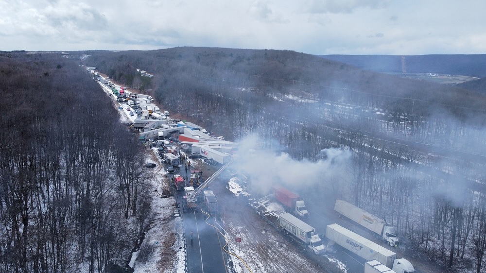 Neverovatan prizor u američkoj saveznoj državi Pensilvaniji (VIDEO)