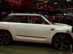 live-photos-of-volkswagen-id.life-from-iaa-2021