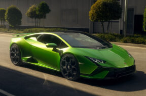 2022-Lamborghini-Huracan-Tecnica-00001