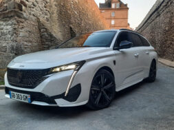 Peugeot 308 SW 1.2 PureTech/130 EAT8 GT Pack