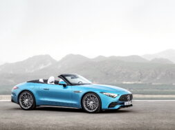 2023-Mercedes-AMG-SL-43-20