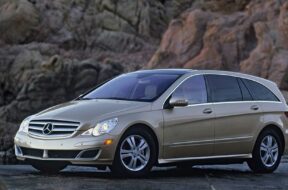 2005-72726-mercedes-benz-r-5001