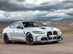 2023-BMW-M4-CSL-1