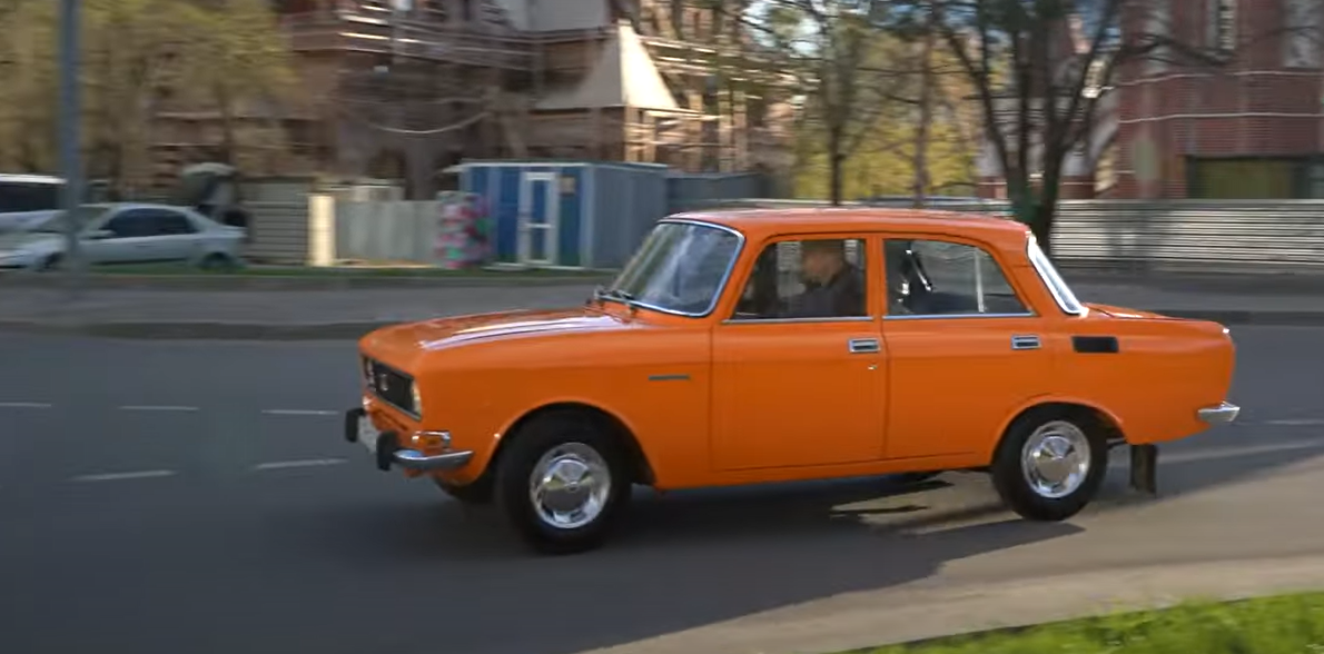AR pijaca klasika: Moskvič-2140 (VIDEO)