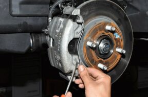 sekrety_zameny_kolodok_1.jpg.740x555_q85_box-0,0,800,600_crop_detail_upscale