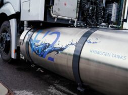 Wasserstoff-Lastwagen Probebetrieb