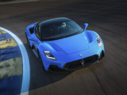 S8-la-maserati-mc20-passe-au-rappel-716824