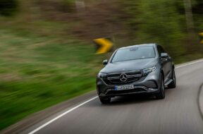 2020-mercedes-benz-eqc400