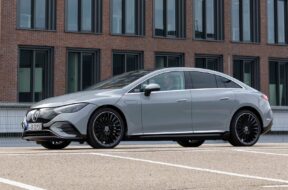 2023-mercedes-benz-eqe-350-exterior-front-quarter