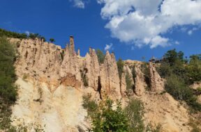 0-02-05-6ec8982468906f1ac2b4887dc944ca6bf2bf54a2e4f106ee27b7b86d4ef752c3_5ea0379a5f8590b3