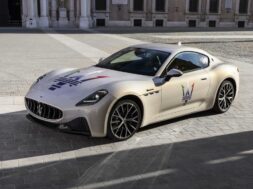 maserati-granturismo-2022-blanc-avg-mk