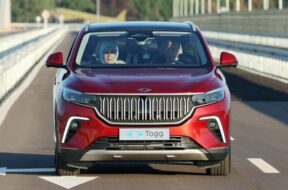 ERDOGAN_AT_WHEEL_WITH_WIFE_OF_FIRST_TOGG_TURKEY_EV_Cropped_(1)