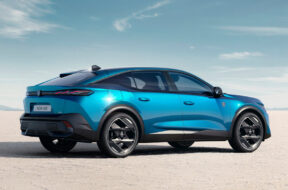 S8-mondial-de-paris-2022-la-peugeot-408-a-partir-de-37-350eur-730124