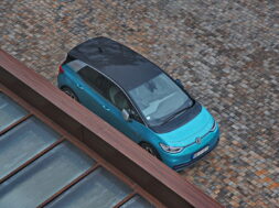 Volkswagen_ID3_dmotion_2021_03