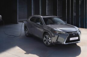 lexus-ux-300e-202290423-1665563855_1