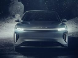 lucid-gravity-202291239-1668615831_2