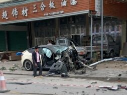 what-made-a-tesla-model-y-speed-up-for-26-km-until-killing-two-people-in-china_7