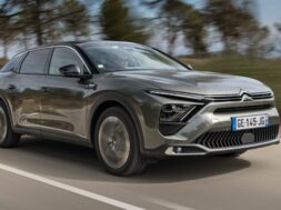 citroen-c5-x-mhev-2023-202291697-1670429497_1