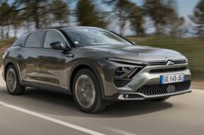 citroen-c5-x-mhev-2023-202291697-1670429497_1