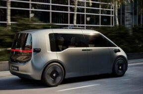 grecia-pruebas-robotaxi-autonomos-202291900-1671279694_2