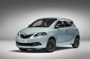 lancia-ypsilon-2023-202291696-1670417358_1