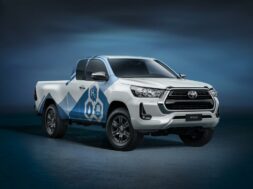 toyota-hilux-hydrogene-2022-blanc-avd