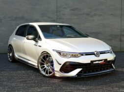 oettinger-volkswagen-golf-r-202292107-1672486183_5