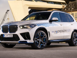 On Location BMW iX5 Hydrogen Antwerp