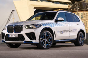 On Location BMW iX5 Hydrogen Antwerp