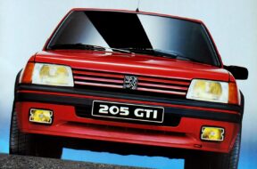 PEUGEOT-205-GTI-2574_30