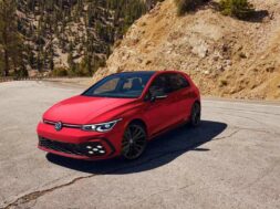2023-vw-golf-gti-40th-anniversary-edition