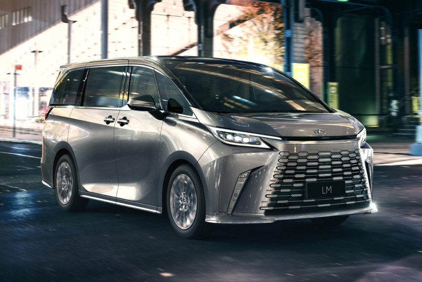 Luksuzni minivan Lexus LM postaje globalni model