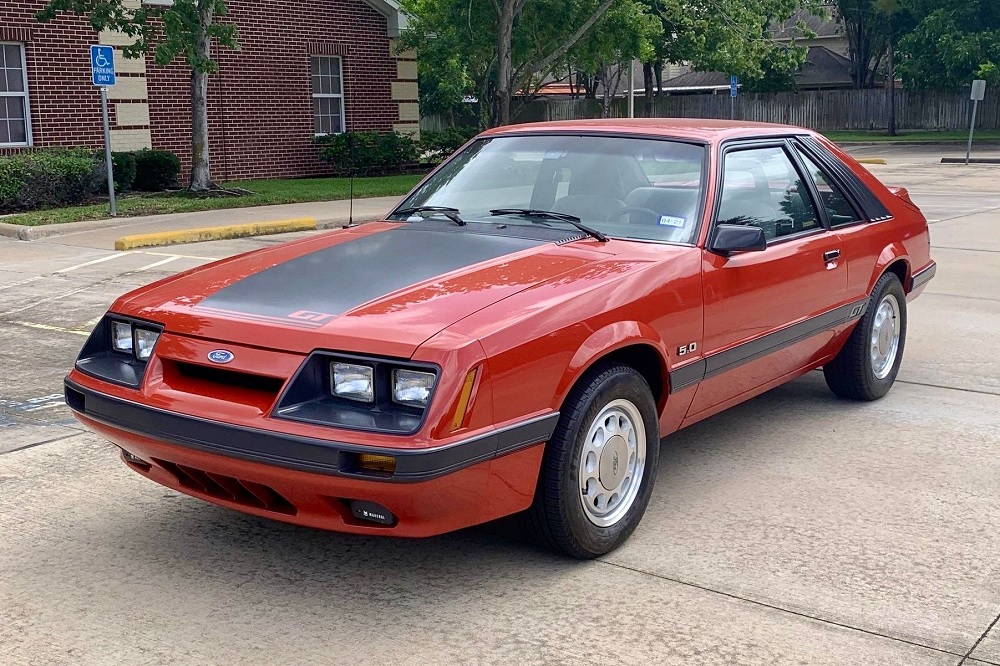 AR pijaca klasika: „Ali to nije pravi Ford Mustang“