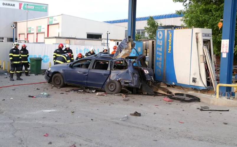 Metan eksplodirao na pumpi tokom točenja goriva