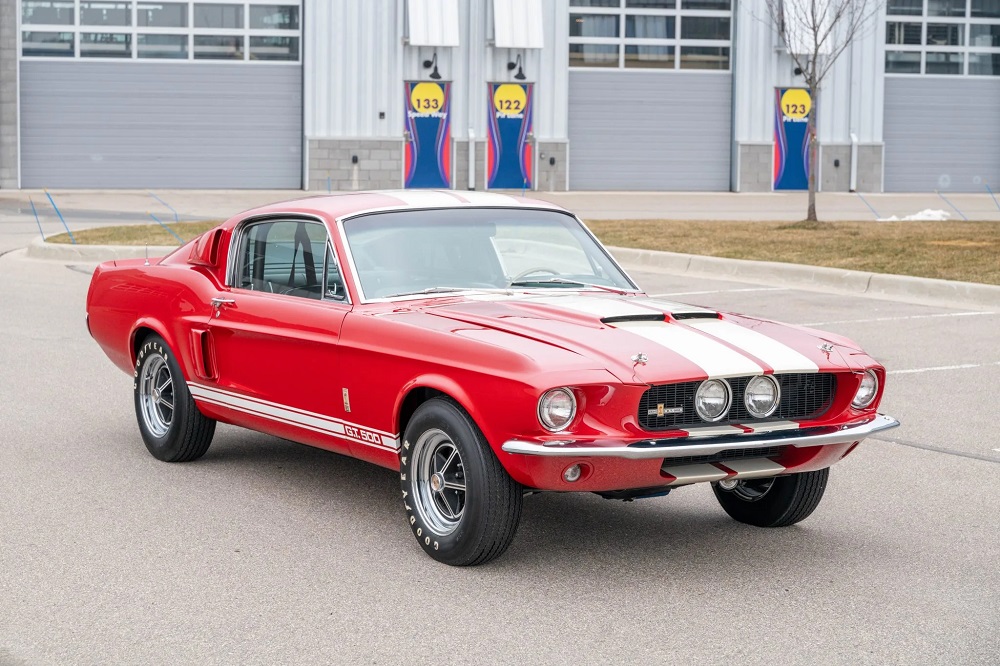 AR pijaca klasika: Ford Mustang Shelby GT500