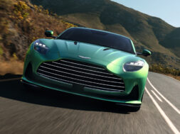 aston-martin-db12-07