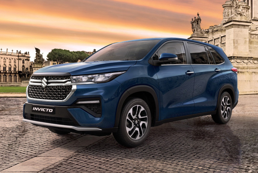 Suzuki Invicto skuvan u Toyotinoj kujni