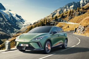 MG4-xpower-435-ch-officiel-2023-005_18