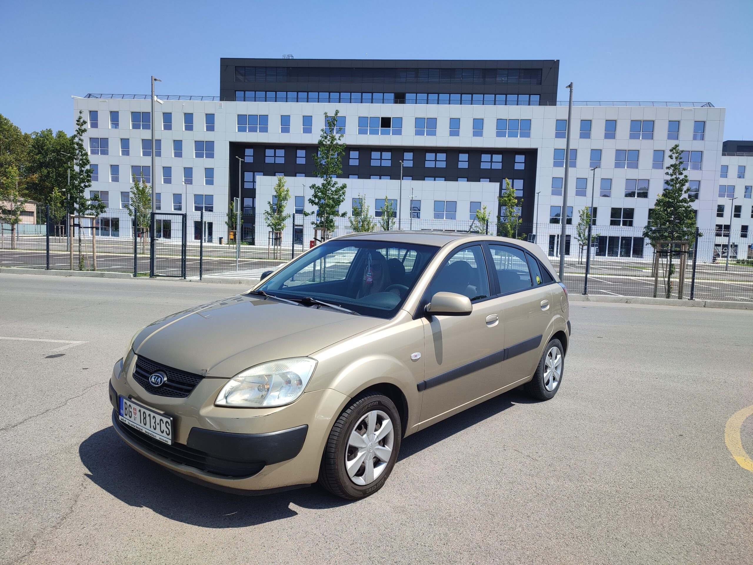 AR test: Kia Rio 1.4