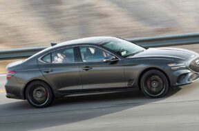 2022-genesis-g70-3.3t-exterior-front-quarter