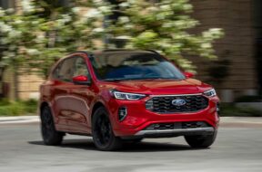 2023-ford-escape-st-line-elite