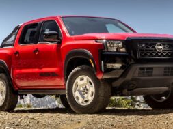 2024-nissan-frontier-hardbody