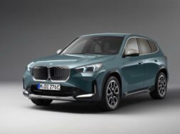 BMW-iX1-edrive20-electrique-bd-1_13