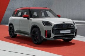 Mini-Countryman-JCW-2024-bd-1_18